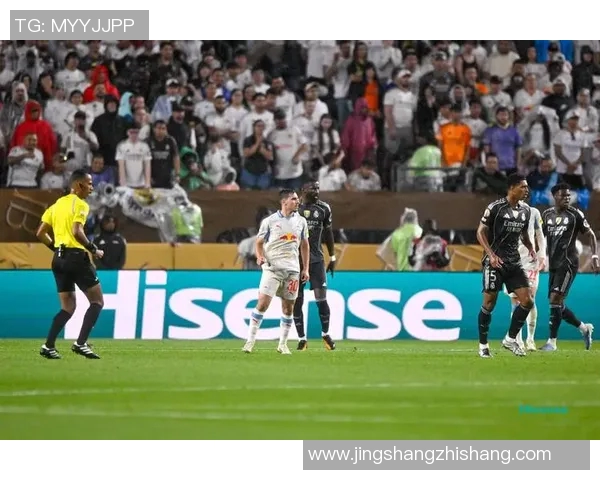 国际杯精彩对决皇马与曼联谁能夺冠引发球迷热议