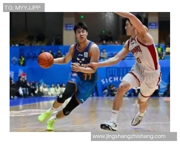 四川男篮对阵山西队CBA赛场精彩对决引发球迷热议 四川男篮对阵山西队CBA赛场精彩对决引发球迷热议