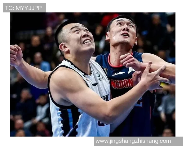 火箭队与勇士队精彩对决CCTV5直播全程回顾与分析