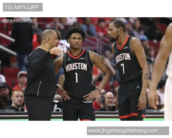 火箭队与步行者队激战回顾2017年11月30日精彩瞬间与赛后分析