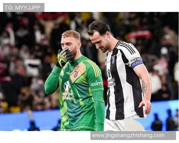 都灵与斯帕尔马的激烈对决揭示意甲新赛季的竞争格局与球队实力较量