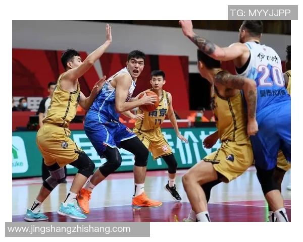 2021年CBA新疆队对战精彩回顾与赛季分析 2021年CBA新疆队对战精彩回顾与赛季分析