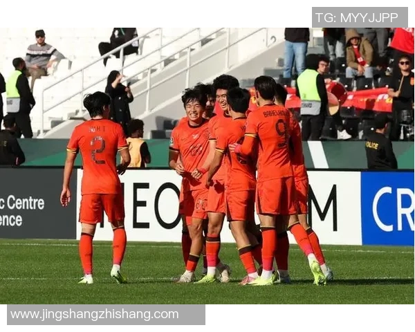 U23球队对抗阿联的精彩比赛回顾与分析，年轻力量与经验的碰撞